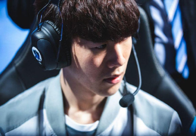 素共同作用 素共同作用