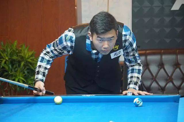 间高强度比 间高强度比